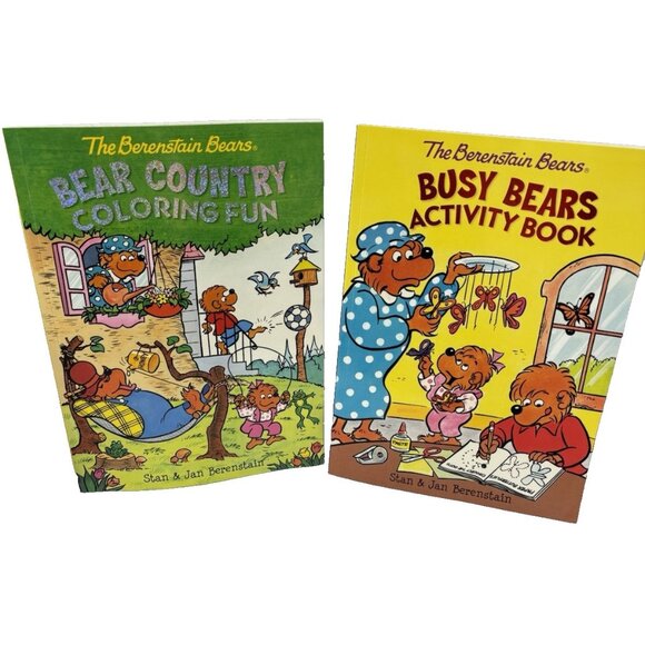 The Berenstain Bears Busy Bears Activity & Bear Country Colouring Book Set Kids - Picture 1 of 10
